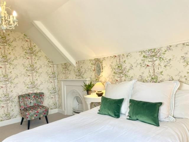 The Mount Somerton Retreat - Nr Bruton, Glastonbury, The Spectacular Wells Cathedral, Millfield School, Leonardo Helicopters, Yeovilton Dış mekan fotoğraf