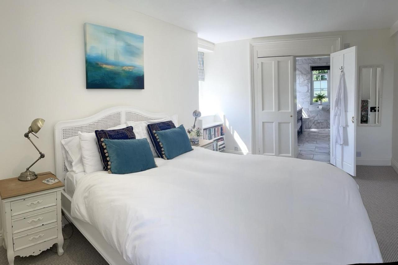 The Mount Somerton Retreat - Nr Bruton, Glastonbury, The Spectacular Wells Cathedral, Millfield School, Leonardo Helicopters, Yeovilton Dış mekan fotoğraf